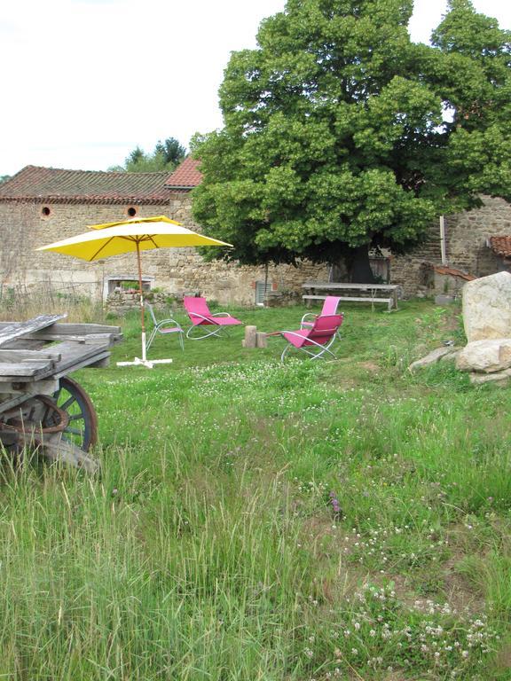 Hébergement de vacances De Charme Auvergne Cab'âne *